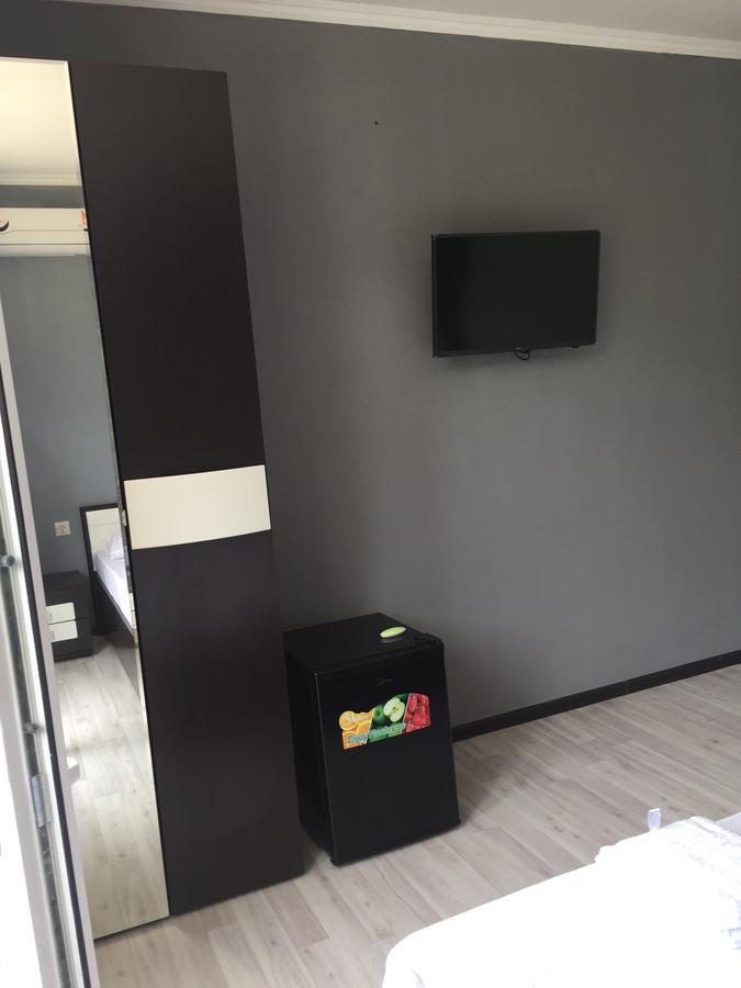 Mira Hotel New Athos Exterior foto